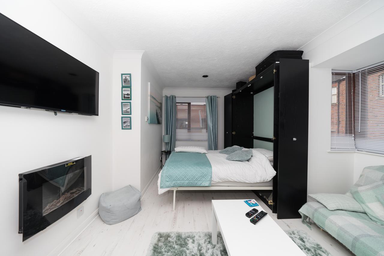 Hullidays - Trinity Studio Apt. Kingston upon Hull Exterior photo